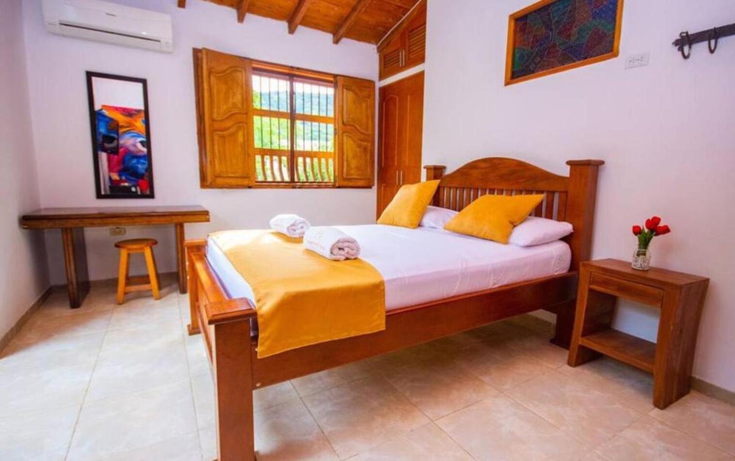 Hotel San Sebastian Del Tonusco Santa Fe de Antioquia Exteriér fotografie